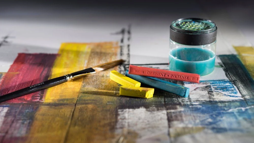 Derwent Inktense Blocks 24 Tin 3 Derwent Inktense Blocks 24 Tin - Image 3