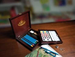 Royal & Langnickel Watercolour Drawing Art Set In Wood Box 45pc 5 Royal & Langnickel Watercolour Drawing Art Set In Wood Box 45pc -Pencils Artists tumbnail a80c2ab6 bbef 452a 967e 94acd4069af8
