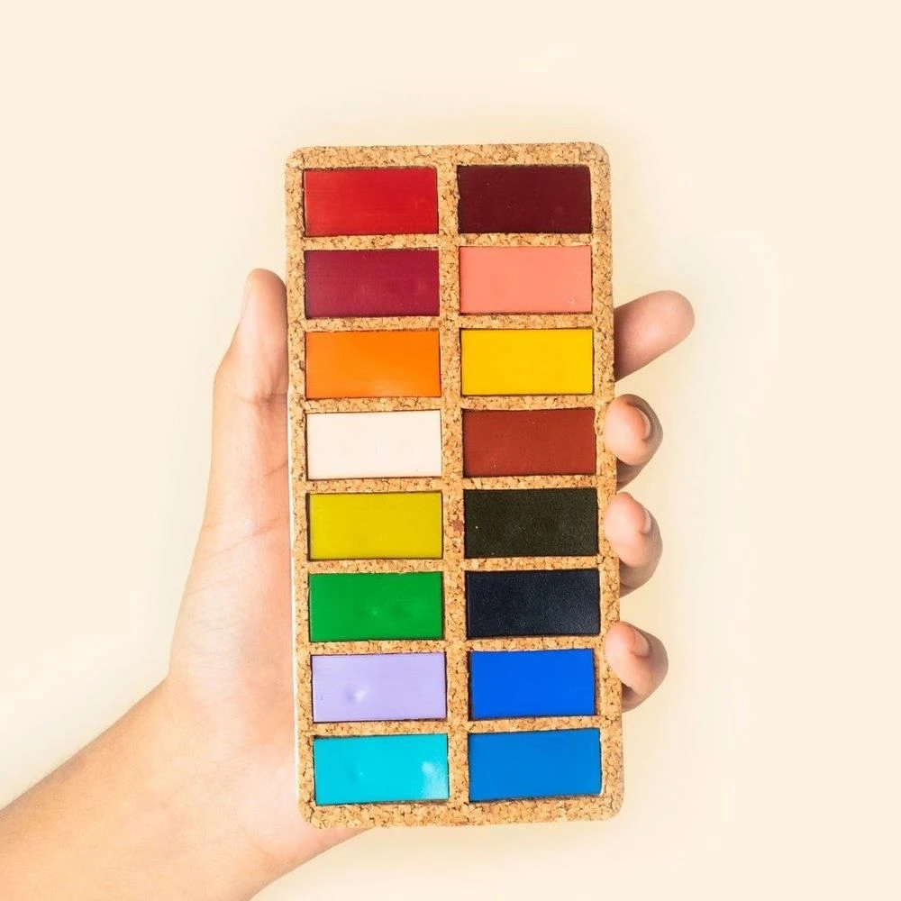 Viviva Watercolour Spring 16 Colours Set On Cork Palette 4 Viviva Watercolour Spring 16 Colours Set On Cork Palette - Image 4